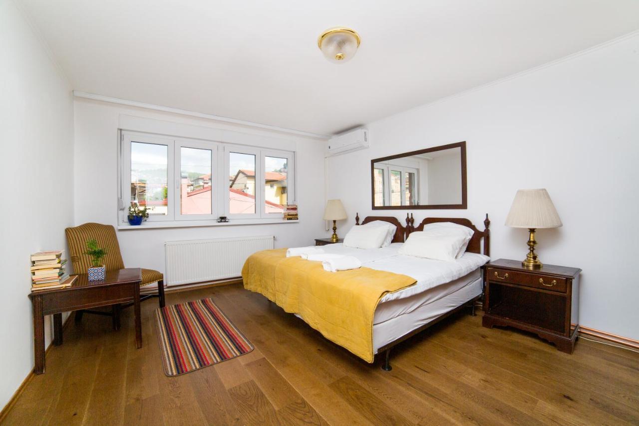 Old Town Scharajevo - Free Parking Apartman Szarajevó Kültér fotó